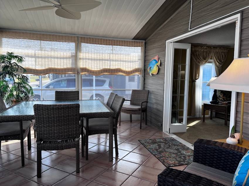 355 Putter Circle a Winter Haven, FL Mobile or Manufactured Home for Sale